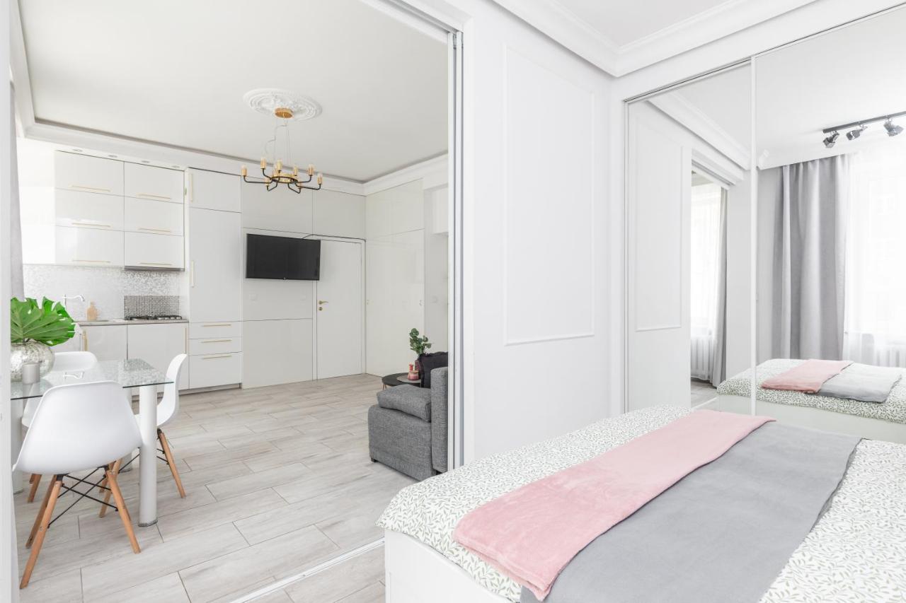 Superapart Chmielna 73A, City Center Varsovia Exterior foto